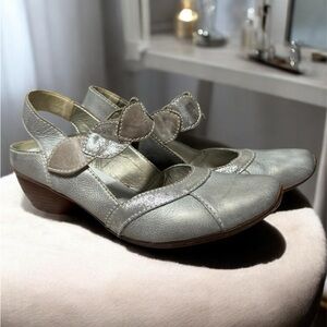 Rieker Antistress Metallic Silver Mary Jane-style Pumps Size 38